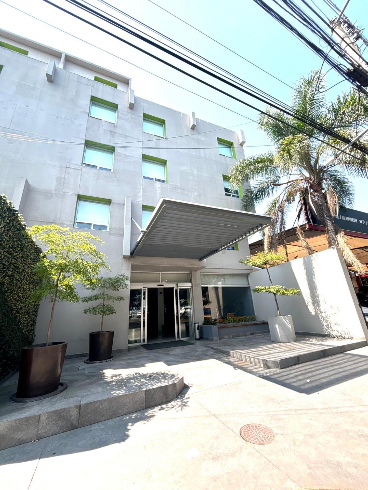 Hotel Arboledas Expo Guadalajara Dış mekan fotoğraf